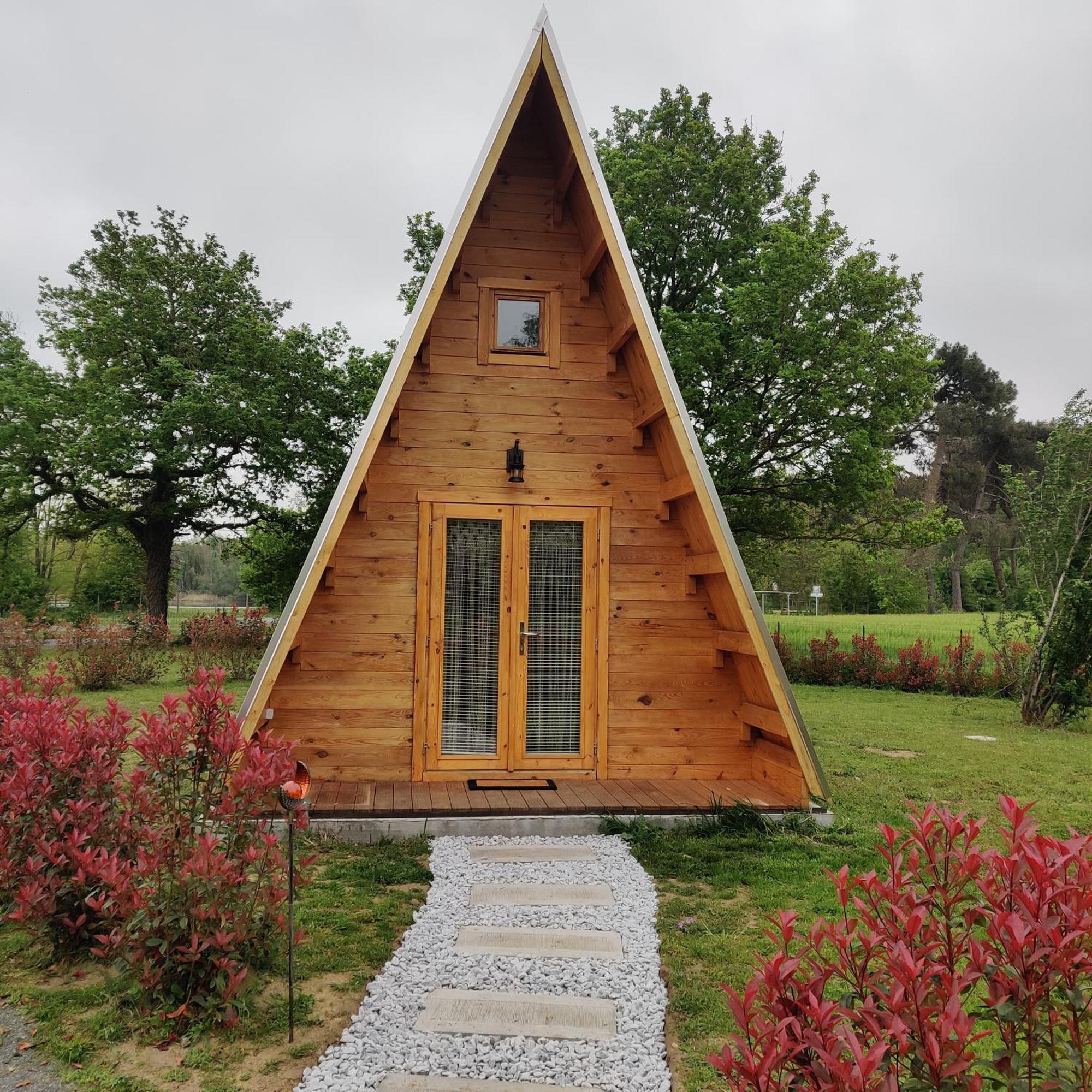 Villa Tipi Apache Des Monteaux à Vivy Extérieur photo